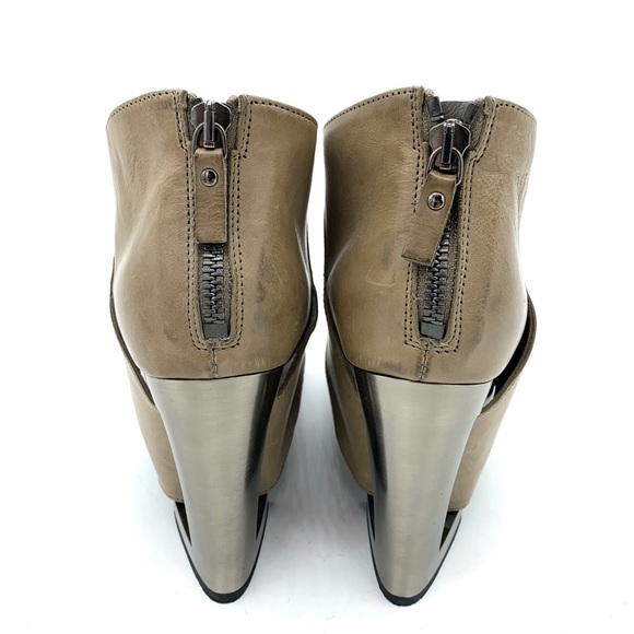 Vic Matie Taupe Leather Ankle Boots - Picture 3 of 15